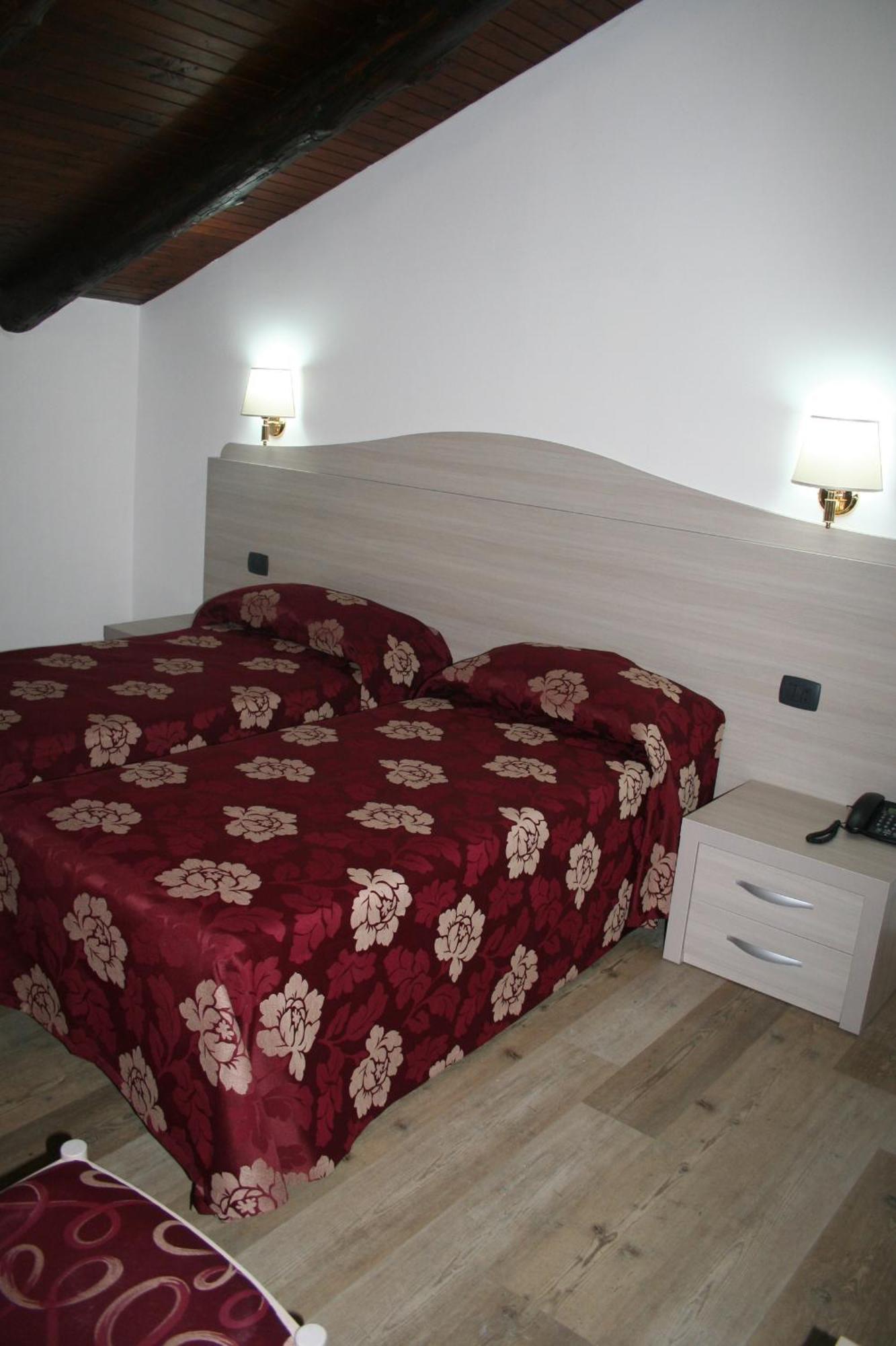 Agriturismo Cascina Del Vai Cairo Montenotte Rum bild