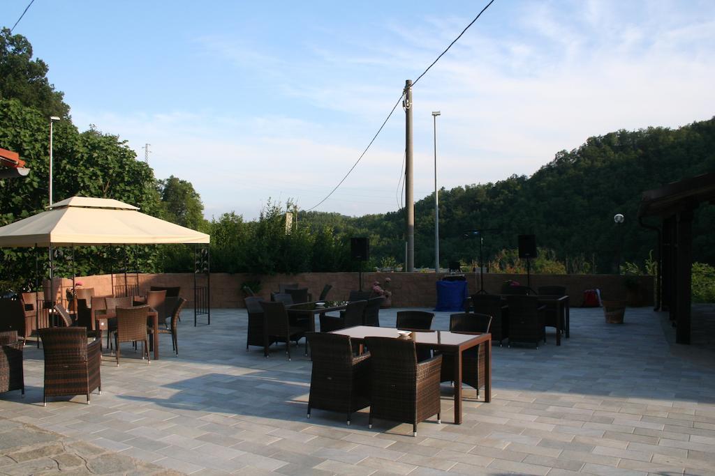 Agriturismo Cascina Del Vai Cairo Montenotte Exteriör bild