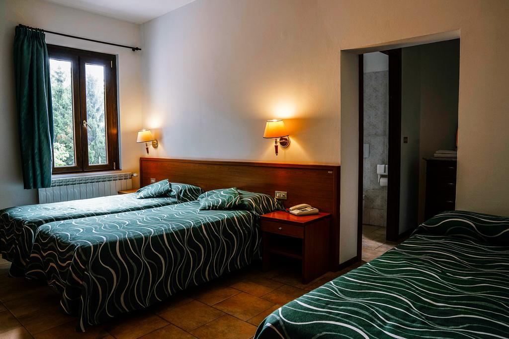 Agriturismo Cascina Del Vai Cairo Montenotte Exteriör bild