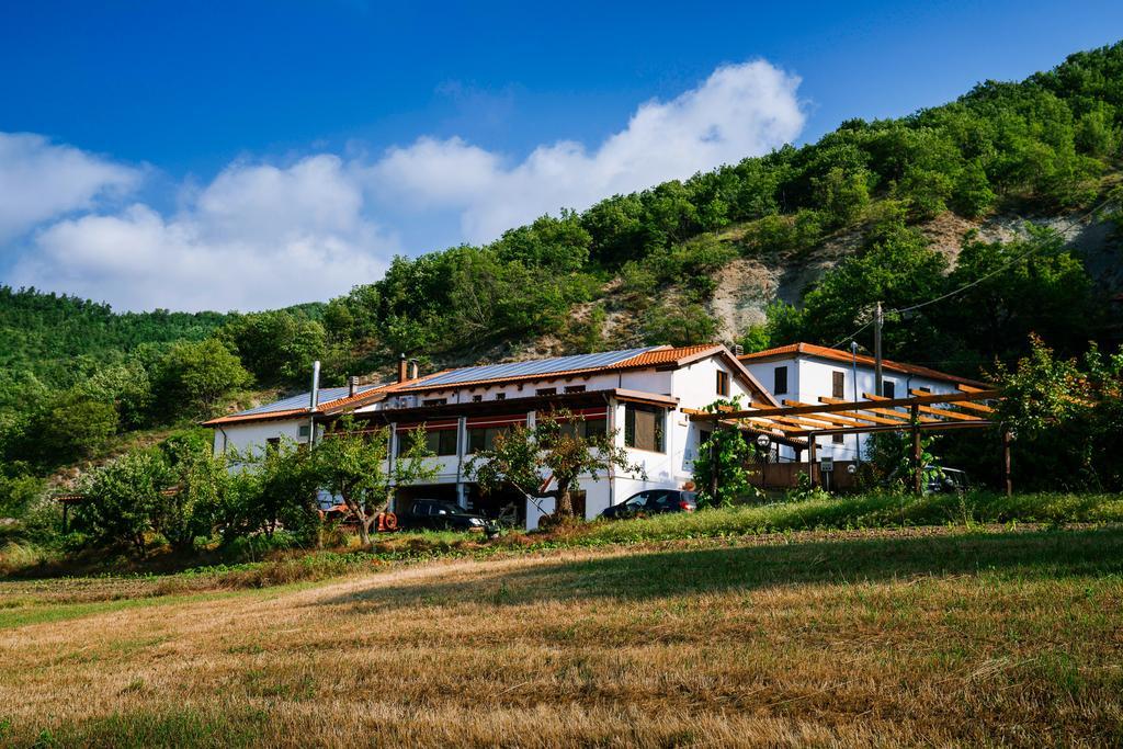 Agriturismo Cascina Del Vai Cairo Montenotte Exteriör bild