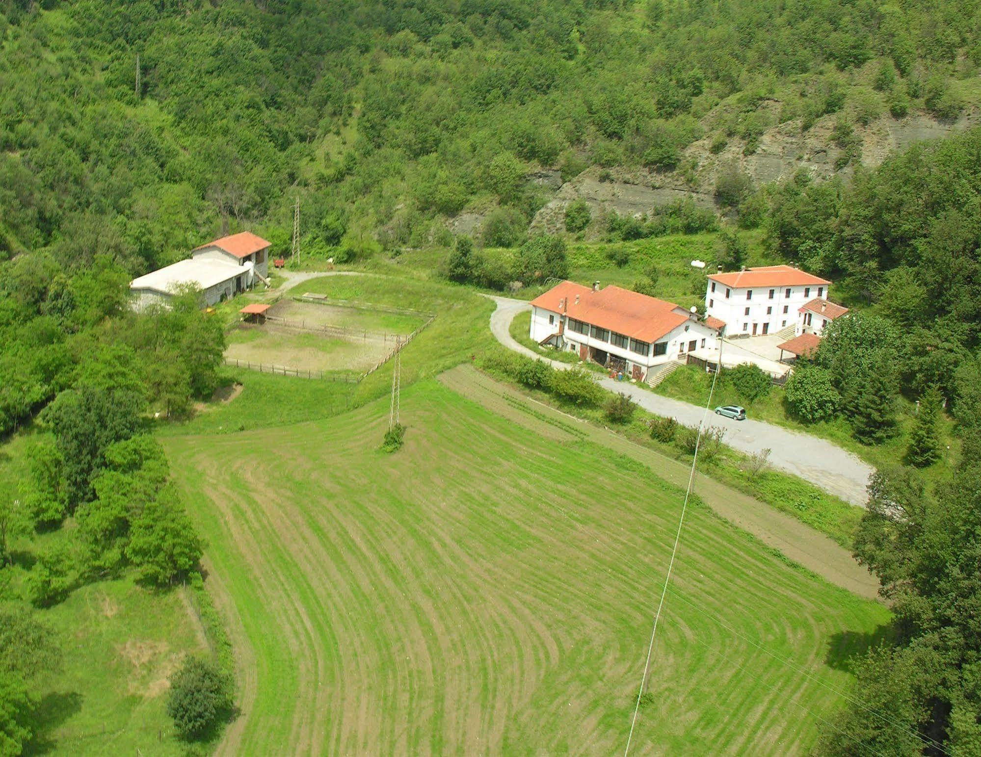 Agriturismo Cascina Del Vai Cairo Montenotte Exteriör bild