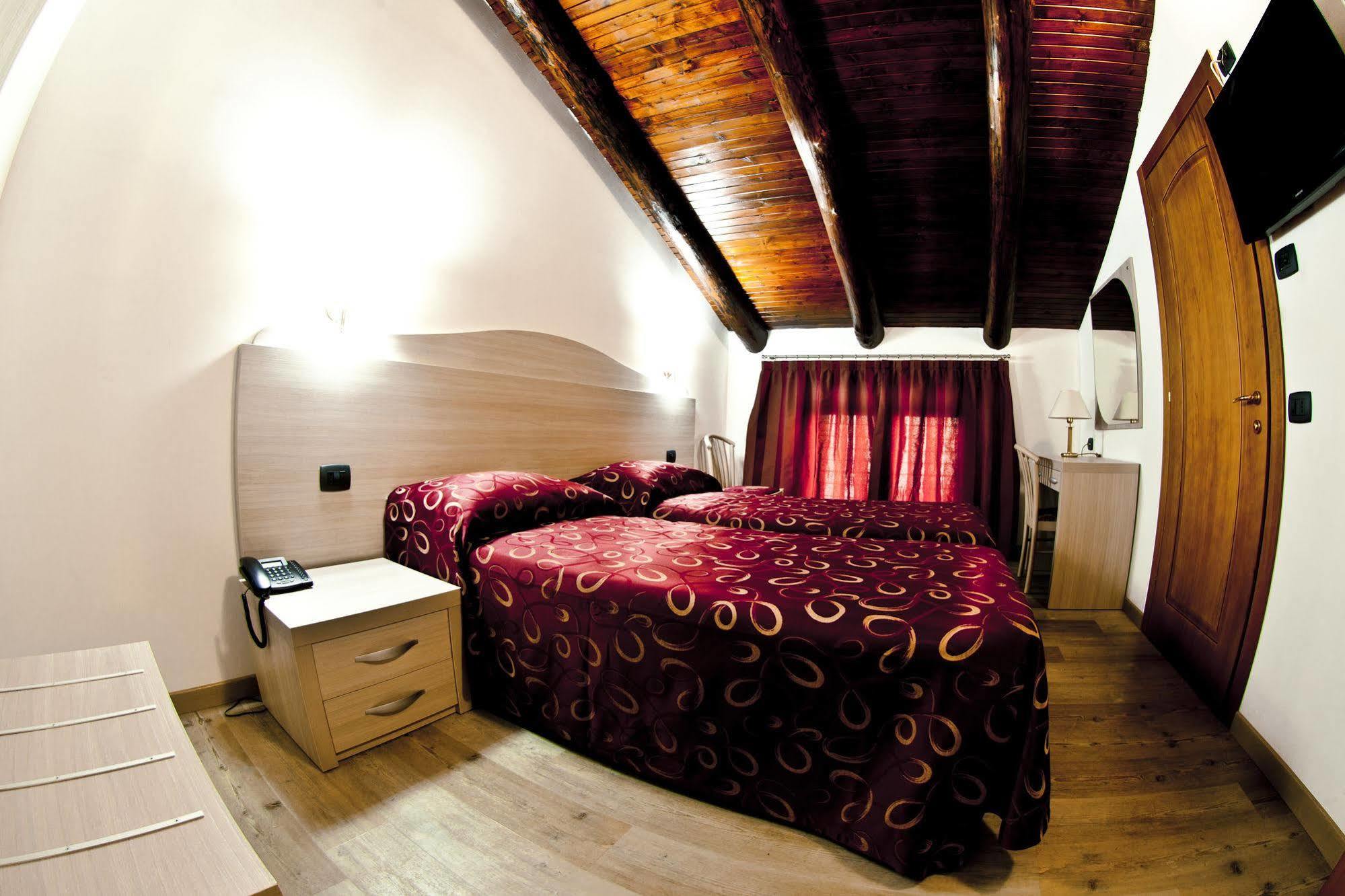 Agriturismo Cascina Del Vai Cairo Montenotte Exteriör bild
