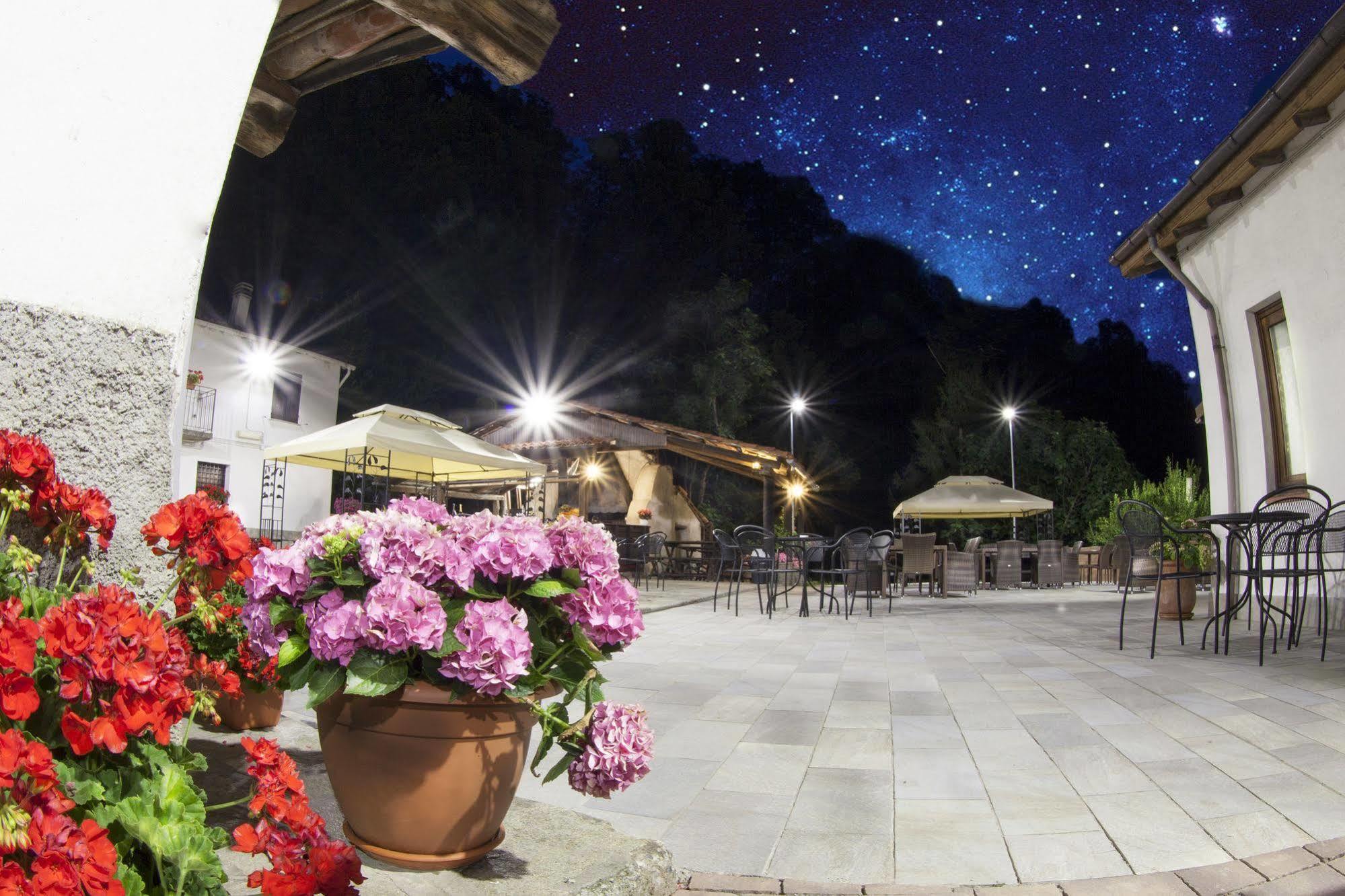 Agriturismo Cascina Del Vai Cairo Montenotte Exteriör bild