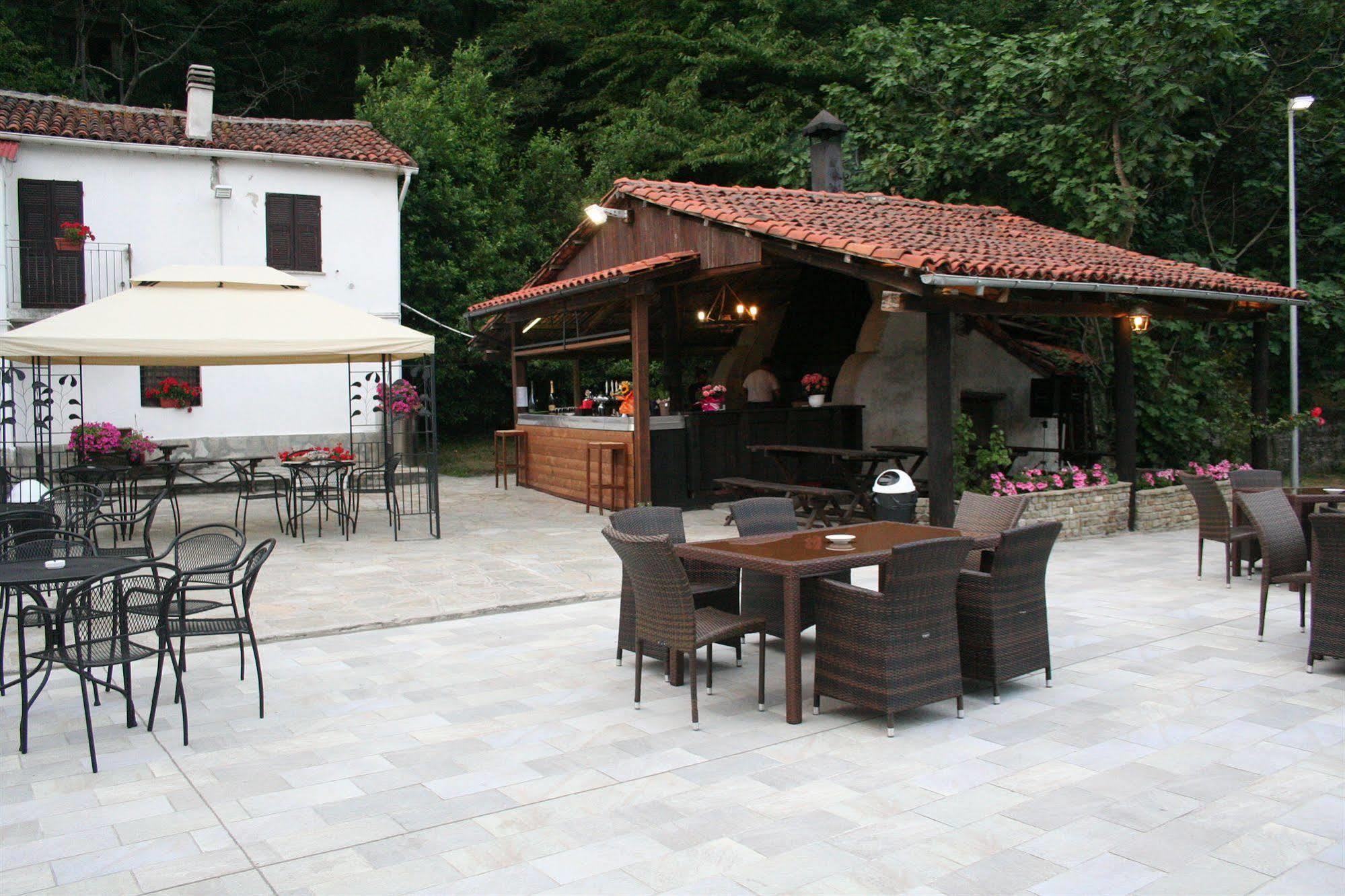 Agriturismo Cascina Del Vai Cairo Montenotte Exteriör bild